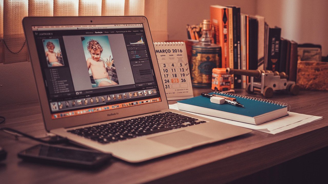 Leveraging Technology in Modern Product Design